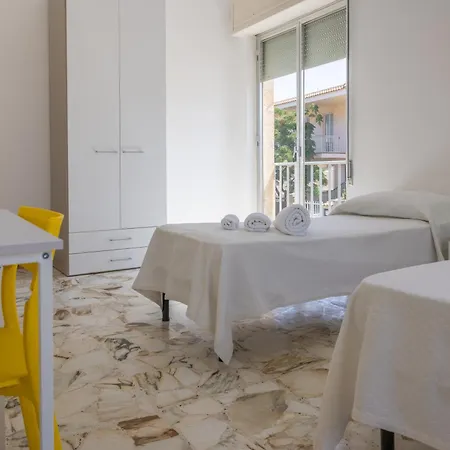 Casa Liliana Gialla